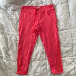 NWOT Hot Pink Forever 21 Capri Leggings